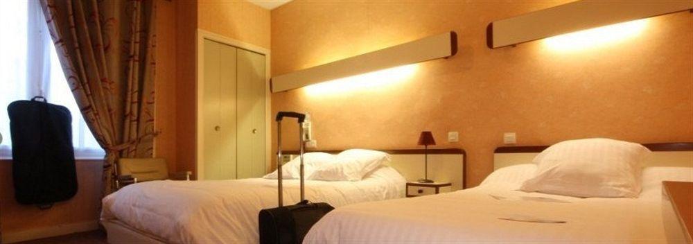 Hotel Le Petit Billot Витре Экстерьер фото