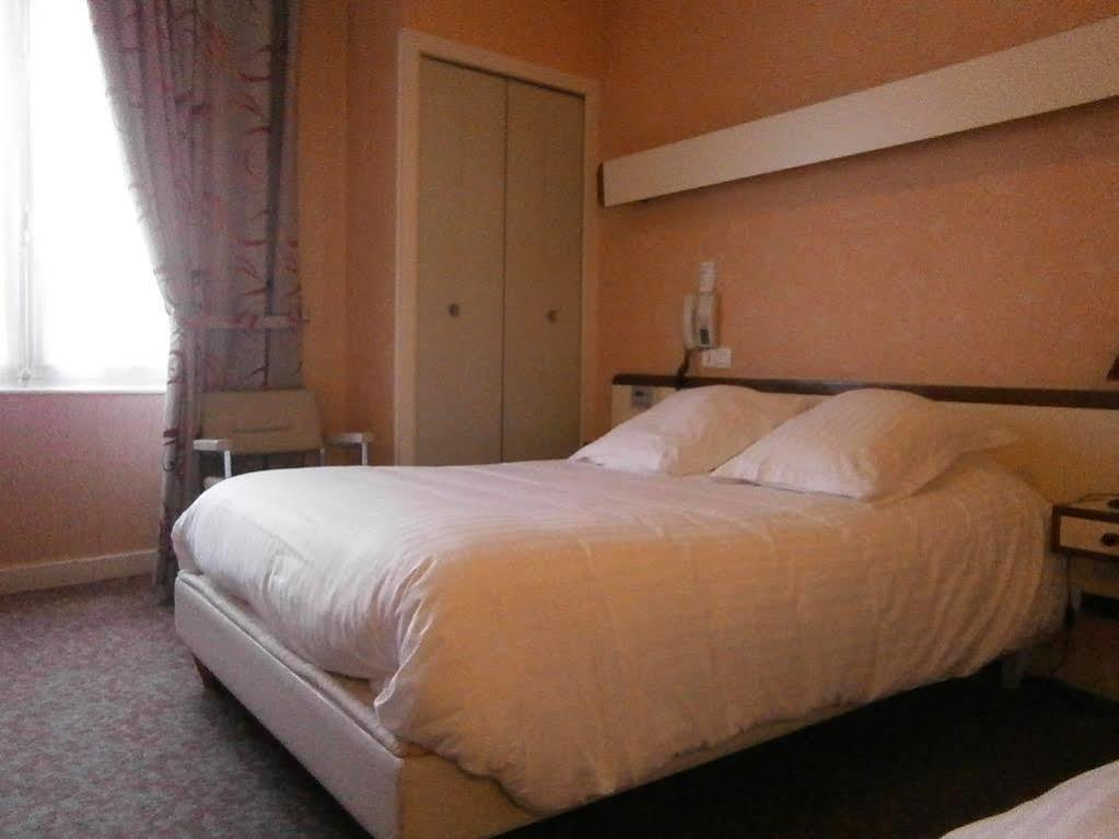 Hotel Le Petit Billot Витре Экстерьер фото