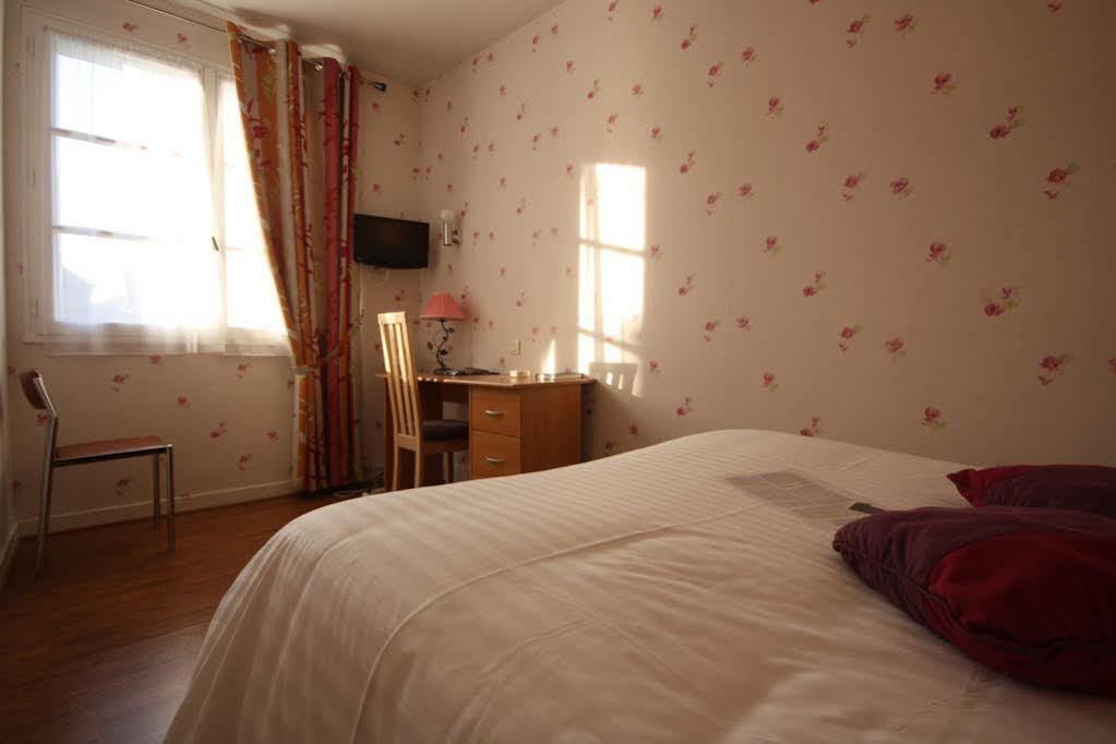 Hotel Le Petit Billot Витре Экстерьер фото