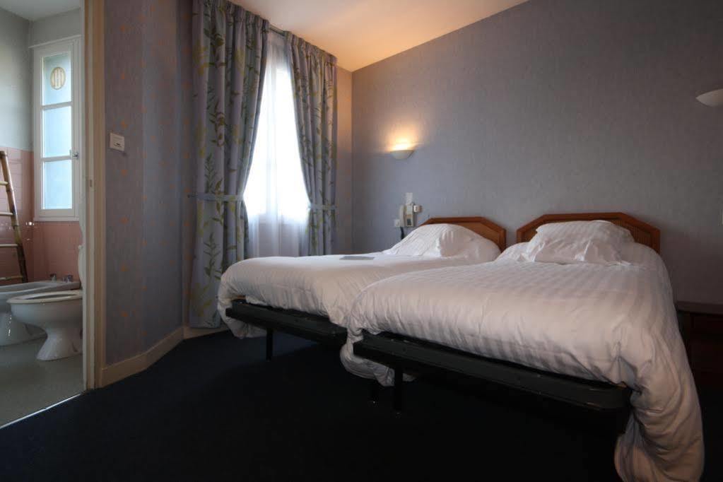 Hotel Le Petit Billot Витре Экстерьер фото